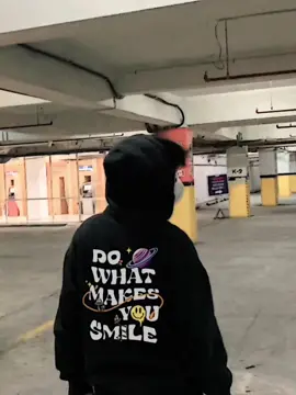 cuman 60ribuan nih derr #rekomendasihoodie #hoodiekeren #hoodiekece #hoodiecowok #hoodieaesthetic #hoodiejumper #foryou #fyp 