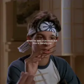 i have to take a shower, so bye-bye straight hair, my hair isn't wavy, its definitely frizzy but some pieces of my hair are always wavy it makes me mad #foryoupage #ralphmacchio #fyp #thekaratekid 