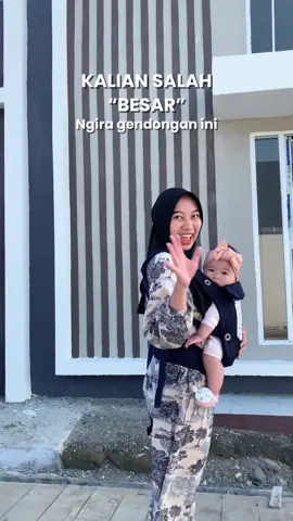 Gendongan 100 rb an yg super nyaman banget dari  @Snobby Baby 😍✨