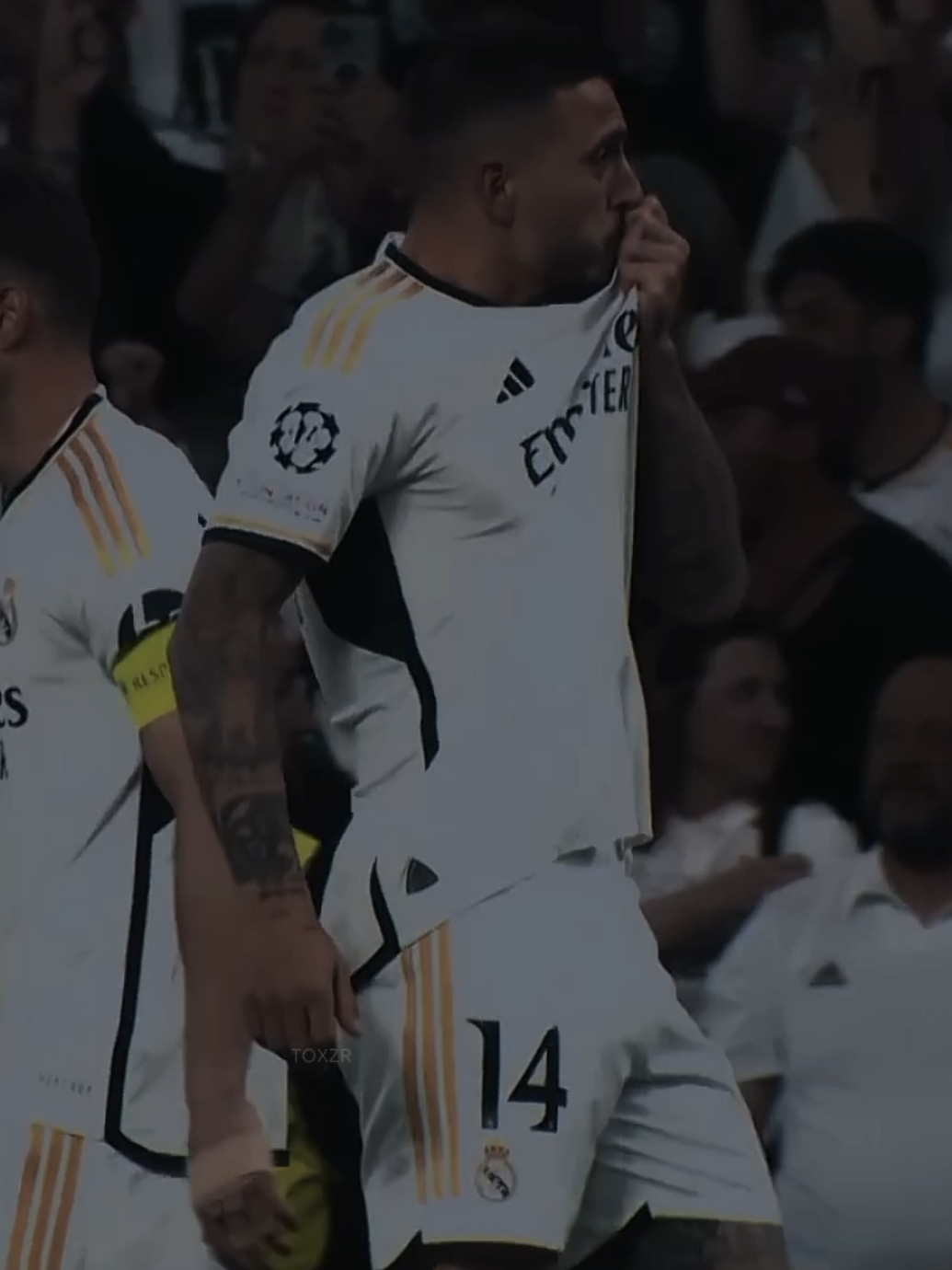 Real Madrid… the club of my life. I was born loving this club. Its history is passed down through generations. It’s not just a team that plays and wins; it’s an emotional force that flips my mood 180 degrees. It brings me joy in my darkest moments, reviving me from the ashes of sorrow. Valverde once said it best, capturing the feelings of millions: “If they want me to leave, they’ll have to k!ll me.” I belong here. To Real Madrid. My eternal home. Hala Madrid… and nothing but Madrid. #realmadrid #fy #toxzr #ronaldo #edit #fyp #ChampionsLeague 