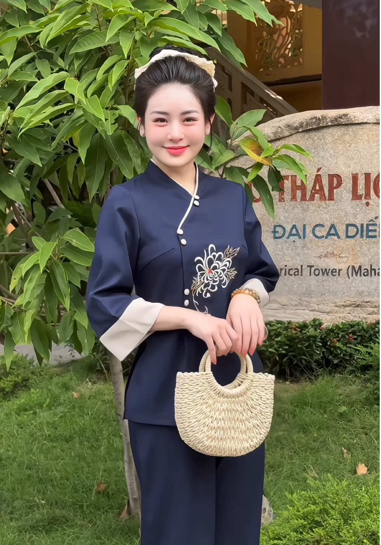 Chỉ mong cả đời con được bình an, suôn sẻ... #phapphuctuetam #phapphuc #phapphucdichua #dolamdichua #dolamdichuanu #xuhuong #dolam #bolamdichua 