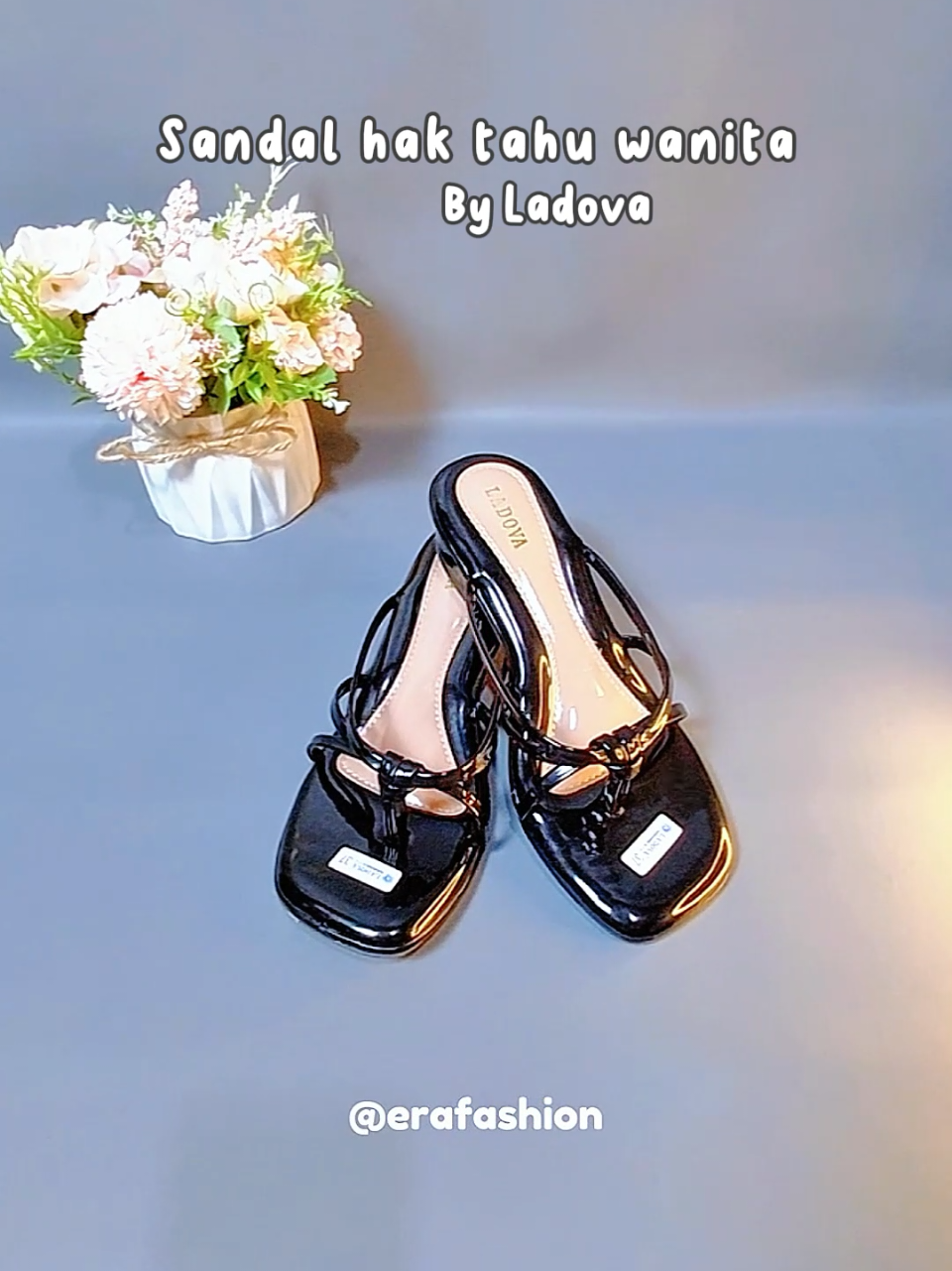 Sandal hak tahu elegan 😍🤗 #heelswanita  #sandalkondangan  #sandalkekinian  #heelscantik 