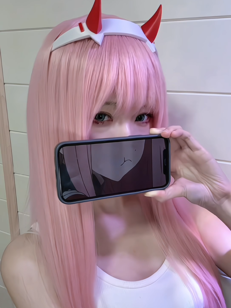 #cosplayers #zerotwo #darling #douyin抖音 #douyin  #chinesegirl #ulzzanggirl #girlxinhdouyin #cutegirlsvideo #shenzhenhighschool 