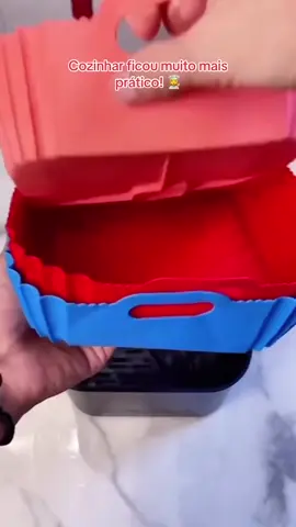 Kit 3 Formas de Silicone Quadrada 16x16cm Assadeira Air Fryer e Forno Forma para Fritadeira Elétrica com Alça Use no forno ou na air fryer! Kit 3 formas de silicone com alça prática 🍰✨ ##airfryer##cozinha##forma##achadinhosdaaninha