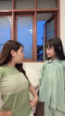 အရမ်းချစ်ဖို့ကောင်းတဲ့မမယမုံနဲ့ 💖💖#ငါဘုရင်မ #သဇင်မင်းလေး 