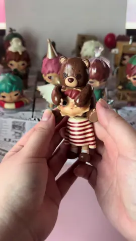 I am shooketh 😭 writing @POP MART an email as I post this 😞 #hirono #hironolittlemischief #blindbox #unboxing #popmart #popmartunboxing 
