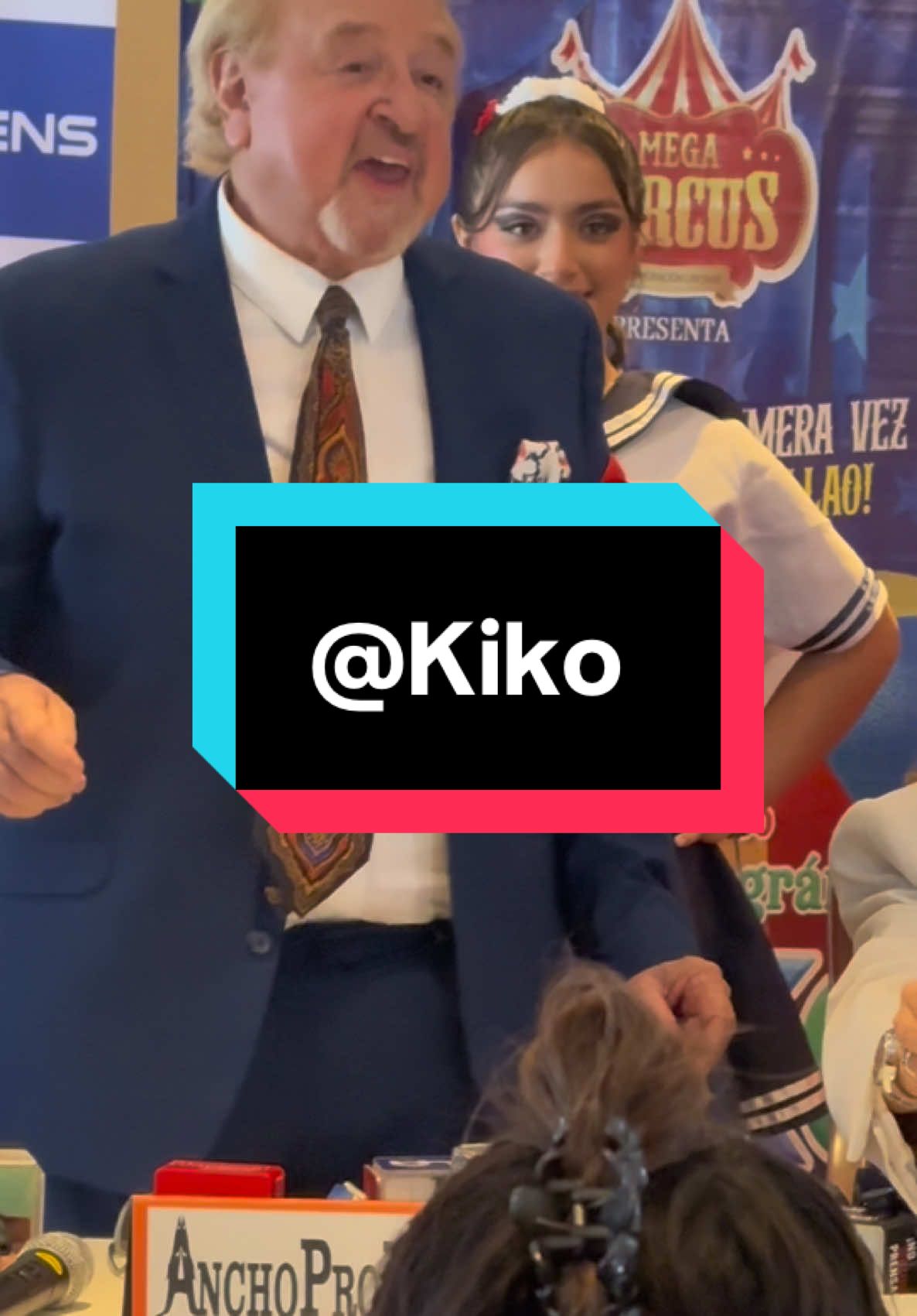Un tremendo Personaje #kiko #quico #chavodel8 #carlosvillagran #mexico🇲🇽 #circo #prensa #conferencia #sapito 