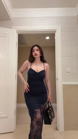 Candice Lace Hem Slip Maxi Dress - Navy @Fashion Nova 