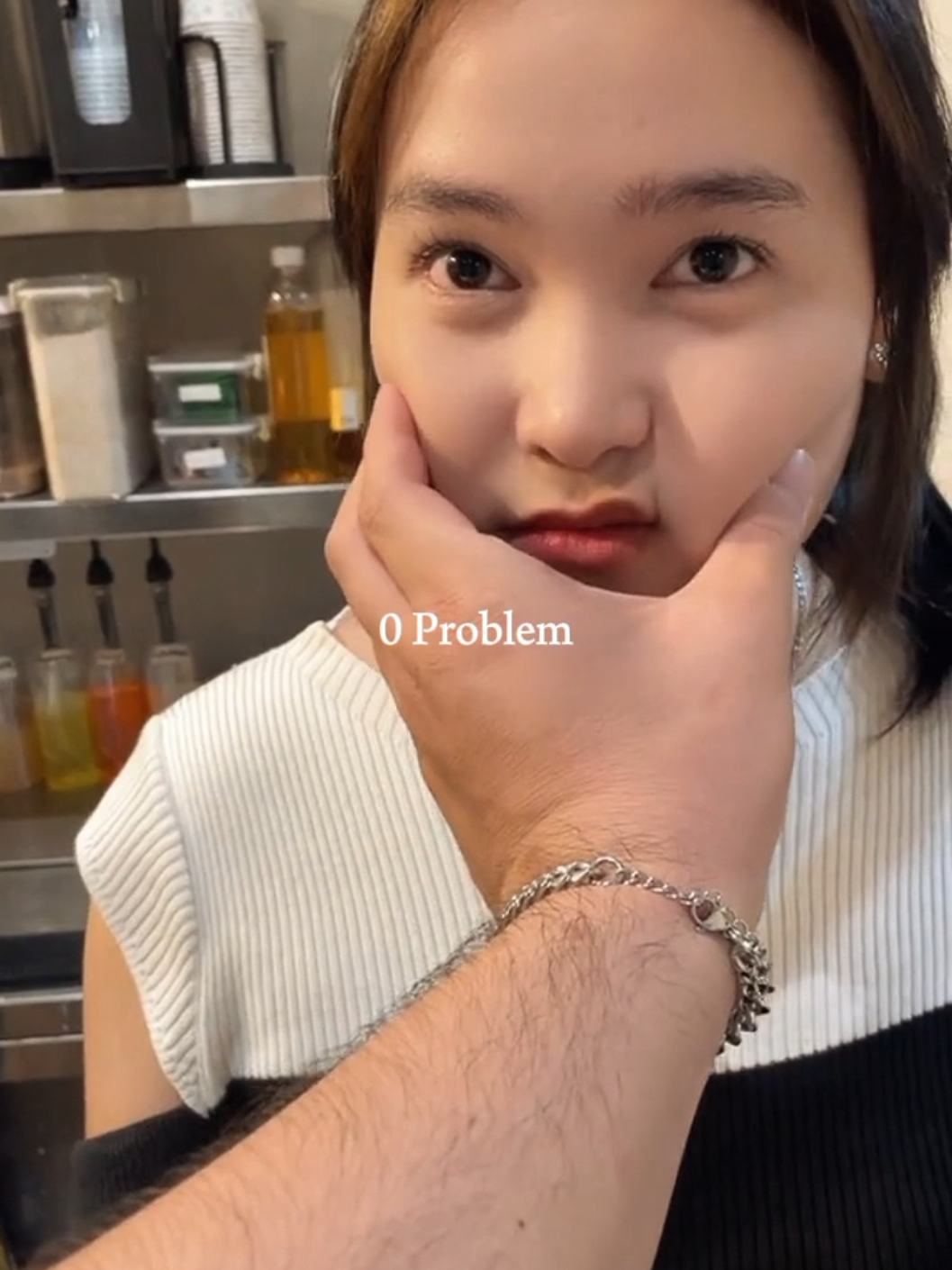 Problem Mimin terselesaikan nih,  kalau kalian gimana ?? 🤔 #cafevela #cafevelajakarta #f #fyp #fypage #foryou #fyppppppppppppppppppppppp #barista #baristatok #baristalife #baristadaily #baristaindonesia #cafe #coffee #coffeshop #coffelover #coffeetiktok #coffeelover #asthetic 