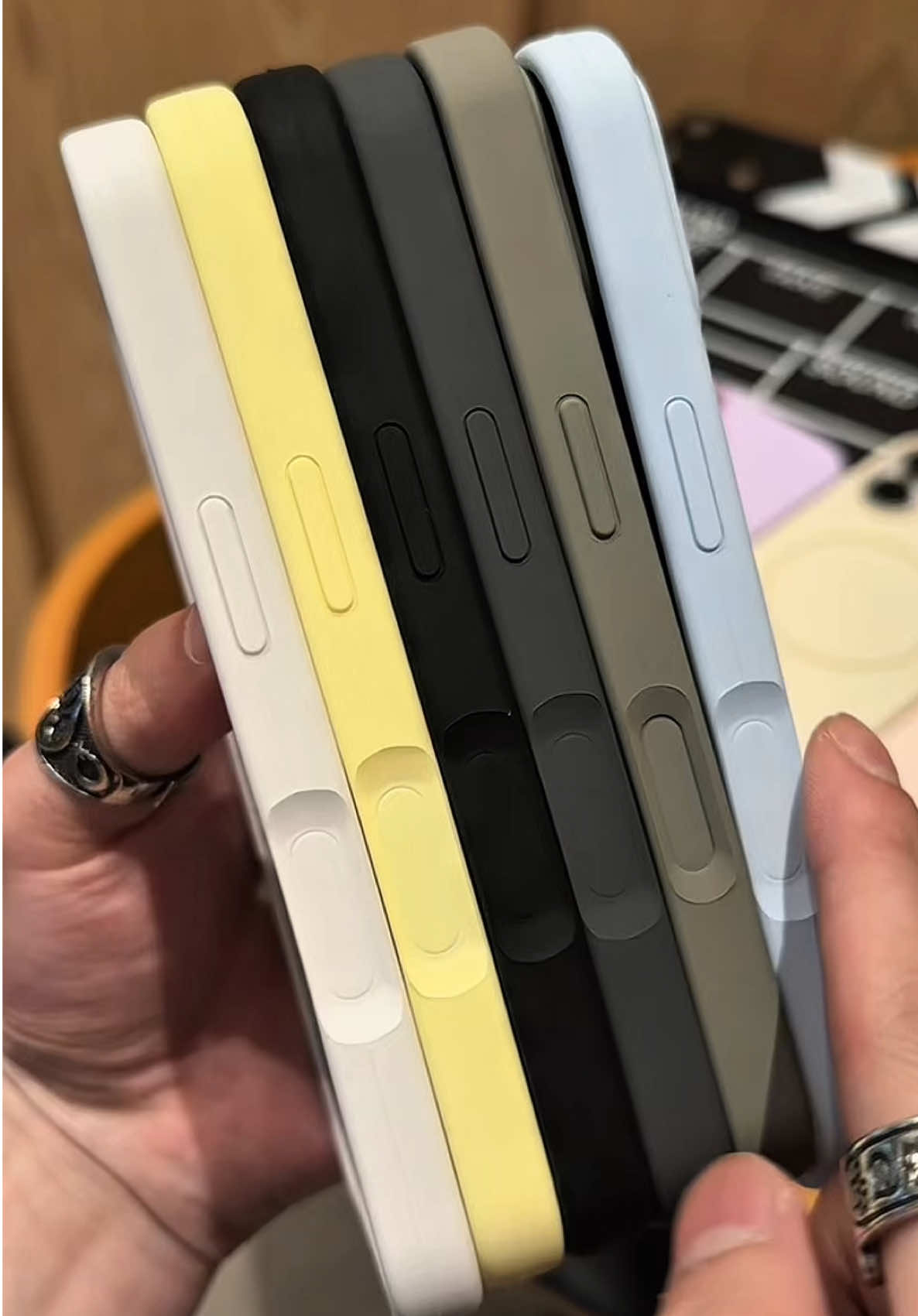 Ốp silicon có che camera control nha #tonycase96 #oplungchongsoc #oplungiphone #oplungsilicon #oplungiphonexin #oplungmagsafe 