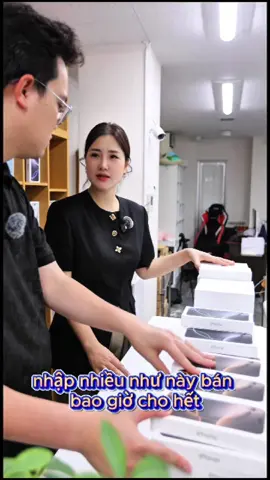 Chồng lấy nhiều thế này thì bao giờ cho hết.  #osaka #viego #fonehouse #nhậtbản #fyp #samsung #iphone16promax #iphone15promax 