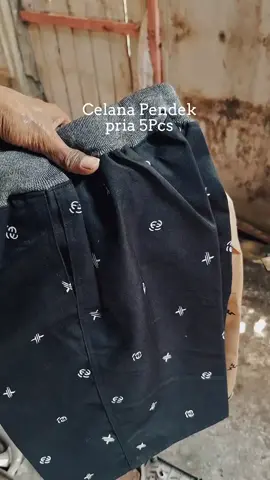 celana pendek pria