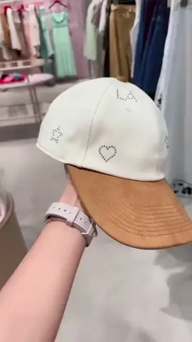 #หมวก #lynaround #เดอะมอลล์บางกะปิ 