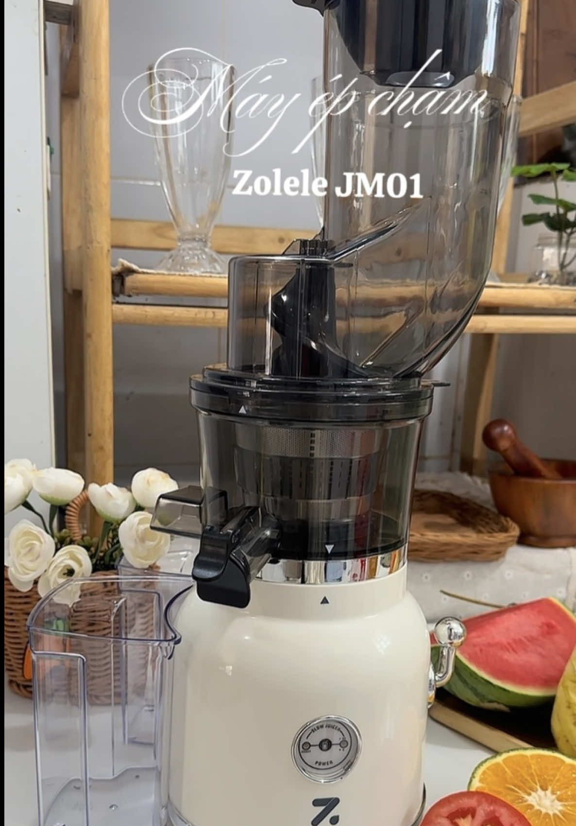 Quá chừng thích cái sự xinh đẹp này, ngày 1-2 ly nước ép giúp khoẻ đẹp từ bên trong #tiemnhanavy #nauancungtiktok #monngonmoingay #ilovetiktok  #aqua #mayepchamzolele 