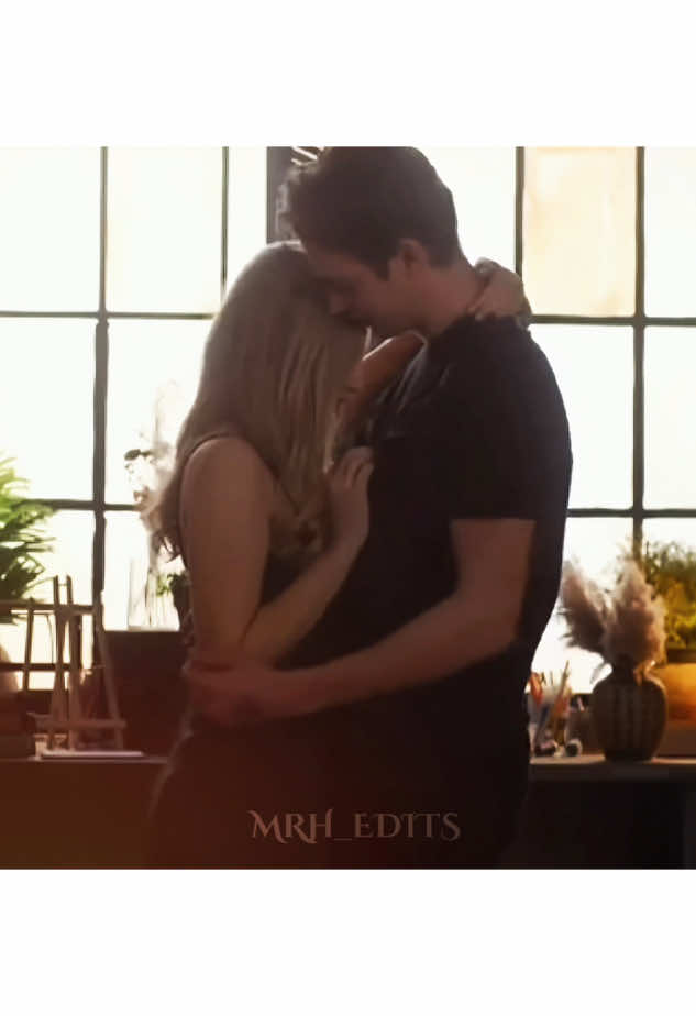 I've never seen a movie filled with sad moments like these #aftermovie #hessaedits #hardinscott #edits #fyp #mrh_edits #tessayoung #thoseeyes #newwestthoseeyes 