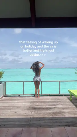 let’s ignore the frizzy hair xx #fyp #repost #outfit #maldives #holiday #relateable #trend #trending #vacation #Summer #ocean #style 