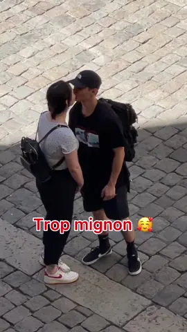 Ils sont trop mignons ❤️📢 #lyon #lyonnais #couplegoals #couple #Love 