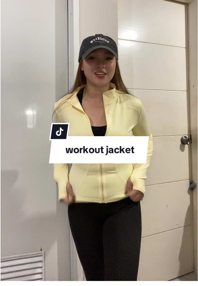 Ganda talaga netong yoga/ workout jacket ng @FUYOGIPH #yogajacket #butteryellow #pastelyellow #OOTD #runningera #runningoutfit #exerciseoutfit #sportsoutfit #fuyogijacket #fuyogiyoga #workoutjacket