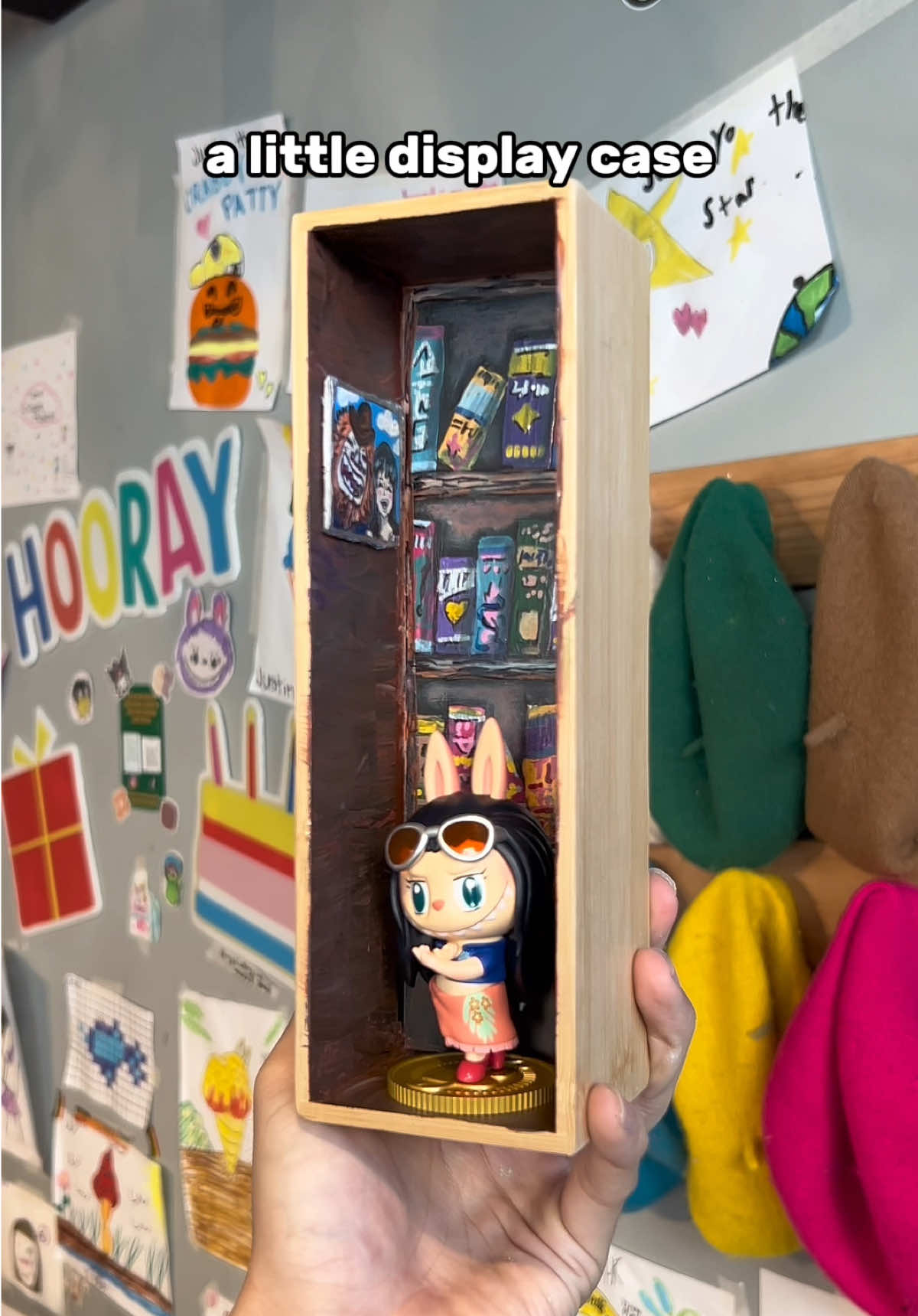 I’m painting a display case for each of my labubus using acrylic paint 🎨  #acrylicpainting #paintingprocess #artandcraft #labubu #onepiece #nicorobin #luffy #popmart 