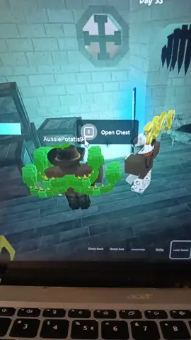 opening diamond chest in 99 nights in the forest  #99nightsintheforest 