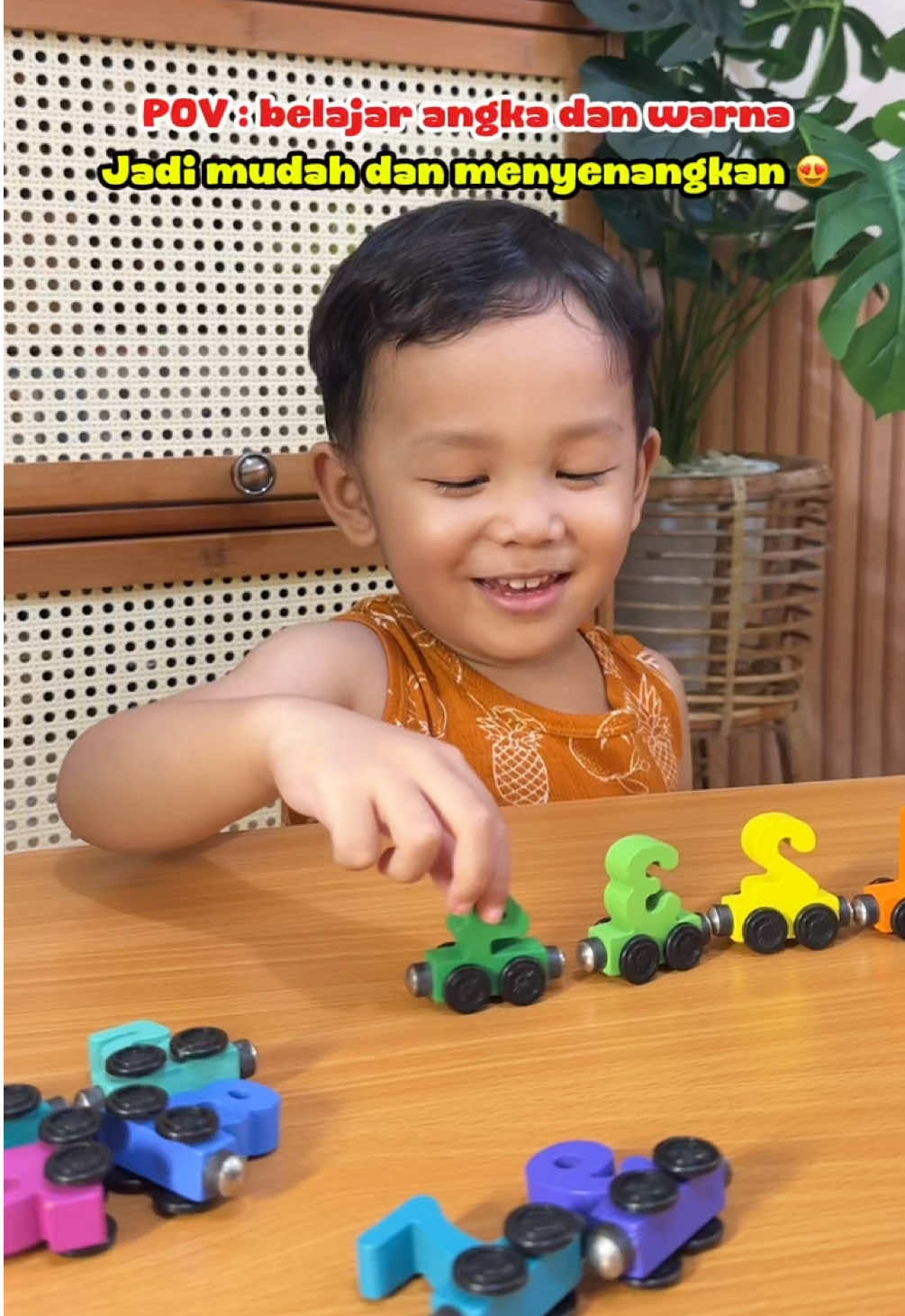 Membalas @bondet tawatan mainan kereta magnetik mainan edukasi untuk anak belajar angka dan warna dengan menyenangkan 😍 #mainananak #mainanedukasi  #mainankereta #mainanunik 