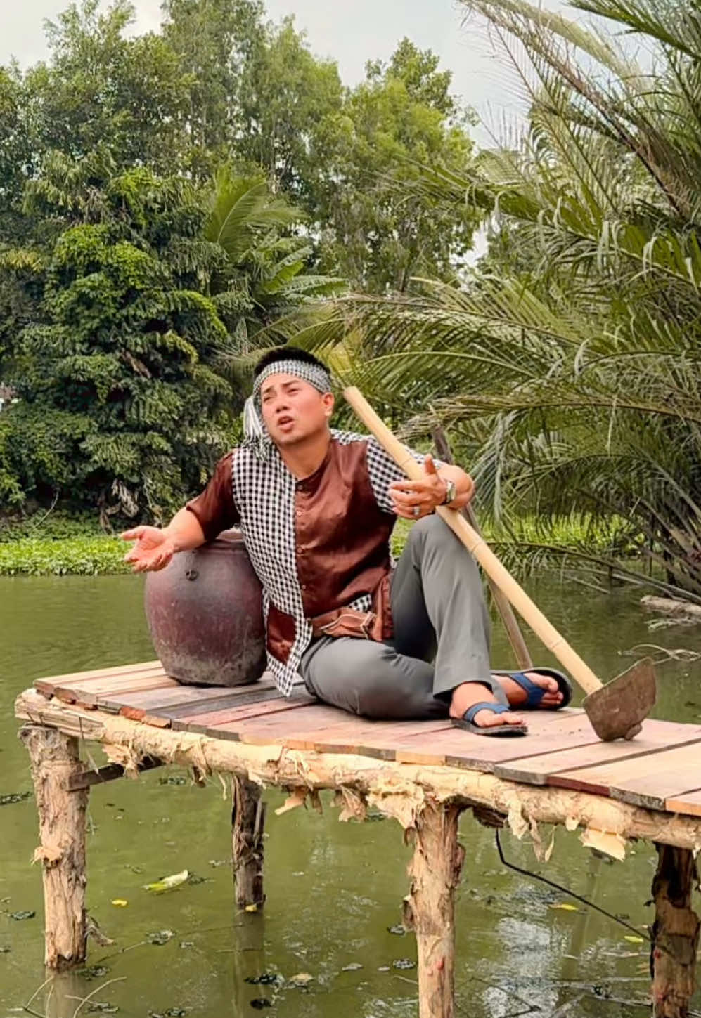 Quá khó để chăm lo một người con gái ấm no hạnh phúc đến khi cuối đời bởi... 