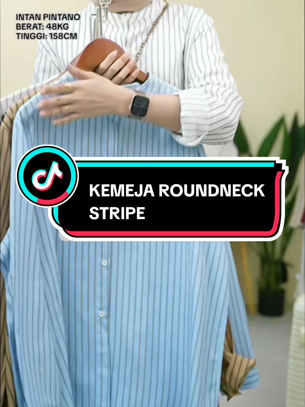 🐼 KEMEJA ROUNDNECK STRIPE #kemeja #kemejastripe #kemejamurah #kemejaviral #bajumurah #bajuviral #fyp #foryoupage❤️❤️ #OOTD #outfitideas #ootdhijab 