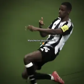 Bring him to la theatre🇾🇪 // #isak #alexanderisak #fabrizo #manchesterunited #mufc #united #football #prem #striker #transfer #oldtrafford #newcastle #footballtiktok #edit #footballedit #trending #fyp #viral #blowthisup 