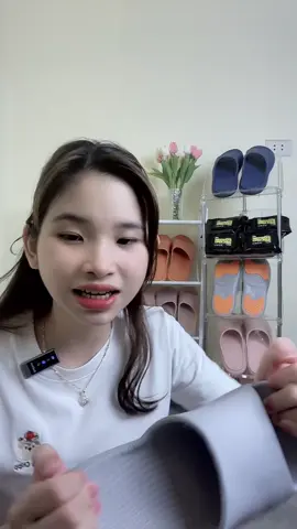 Một đôi dép vừa chống trơn trượt tốt, vừa bền vừa êm chân tội gì không mua #tiktoklive #livehighlights 