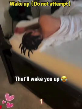 Funny ways to wake someone up.#sleepingprank #prank #spoot #playtricks #usa #fyp #foryoupage #foryou #usa🇺🇸 