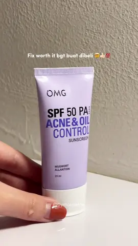 Sunscreen affordable, aman buat acne prone skin plus spfnya tinggi? Bener2 ini yg aku butuhin 🥹💗💯 gaperlu worry lagi takut jerawatan gara2 sunscreen ✨ @OMG #sunscreenomg #sunscreenviral #sunscreenjerawat #omgbeauty 