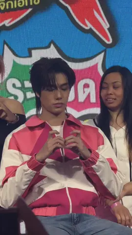 GOD, HE IS SO CUTE!! #phuwintang #phuwin #phuwintangsakyuen #pondphuwin 