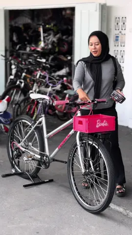 silver ga harus ganteng, bisa juga kiyowo😍. #tokosepedasleman #tokosepedajogja #raihanbikeshop #raihanbikeshopjogja #commuterbike #sepedakalcer #sepedafederal 