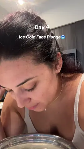 Love my baby 😆😆 Day 4 ya’ll! I am late on posting it but here it is! Definitely more alert in the mornings and I’ve noticed less puffiness. Have any of you tried it yet? #coldplungebenefits#facecoldplunge#wellnesstips#morningroutine 