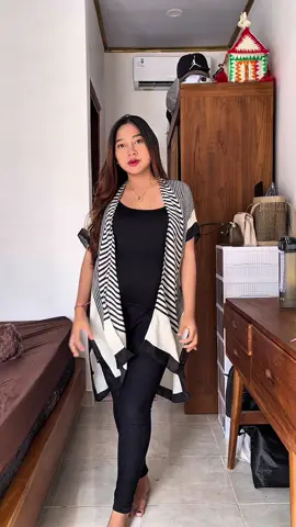 Kalau bumil mah celananya pasti kebanyakan legging 😙