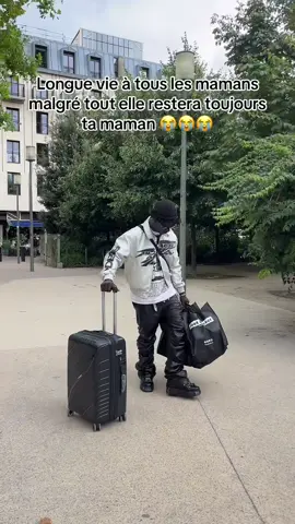 Longue vie à nos mamans #france🇫🇷 #guineenne224🇬🇳 #cotedivoire🇨🇮 #malitiktok🇲🇱 #congolaise🇨🇩 