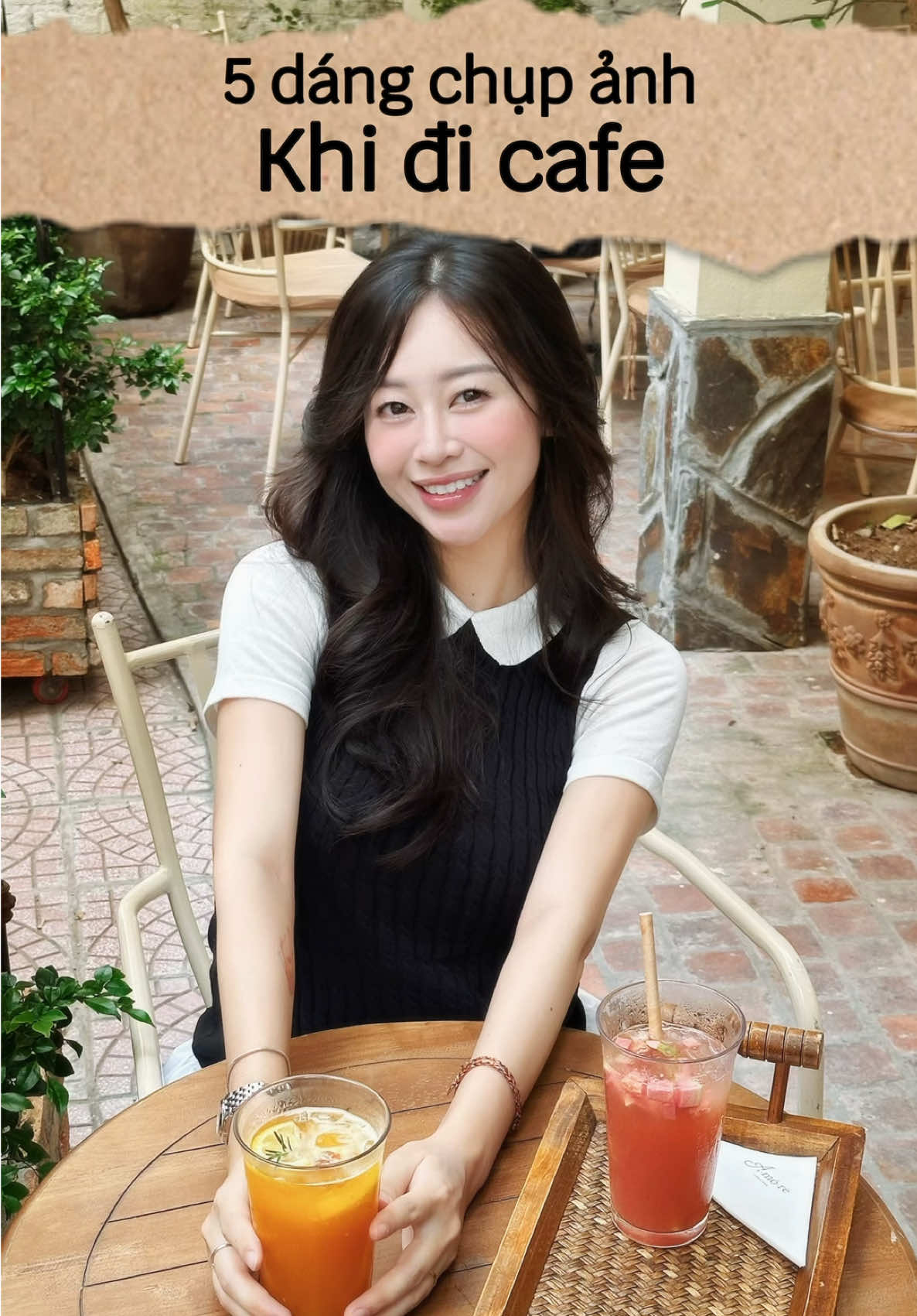 Cách tạo dáng chụp ảnh khi đi cà phê ☕️ ✨ đơn giản dễ nhớ 😜 #chupanhcunglechi #LearnOnTikTok #cachtaodang #chinhanhdep #taodangchuphinh #tipsandtricks #posing #fyp #trending #pose #posesideas