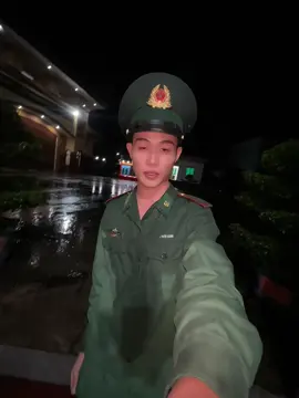 Những đôi giày cao gót chắc còn làm đau iemm🥺#xh #chúbộđội #minhtri 