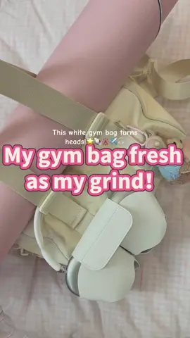 🤍The clean girl gym bag essential🤍#trending #fypシ゚viral #tiktokshop #mexsbag #tiktokshopbacktoschool #tiktokviral #gymbag #gym 