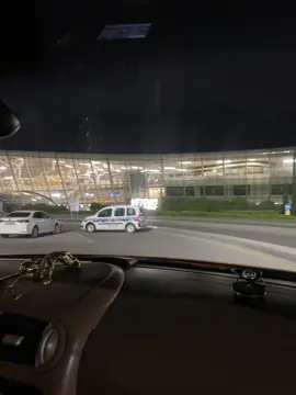 ❤️✋🏻 #baku #azerbaijan #kesfet #havalimanı #rusiya 