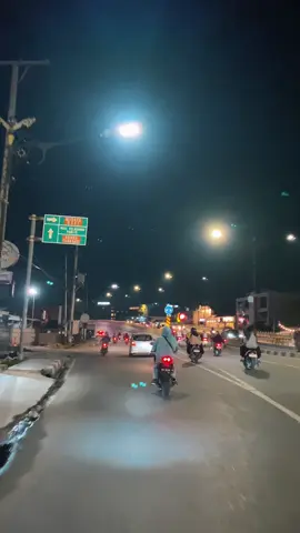kamu siap siap ya bentar lagi aku jemput🛵💨 #pekanbaru #motoran #pku #riau #pekanbaru_riau #malamhari #fypage 