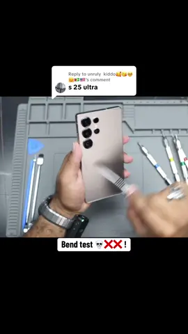 Replying to @unruly  kiddo🥰😘🥺🤗🇬🇾🇺🇸 vedio by mustafaNajm #foryou #foryoupage #samsungs25ultra #bend #scratch #waterproof #durability #test #followformore❤️❤️❤️ 