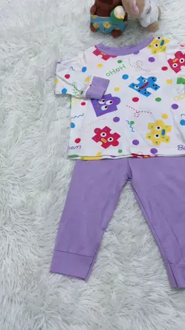 Set đồ hoạ tiết cho bé trai và bé gái