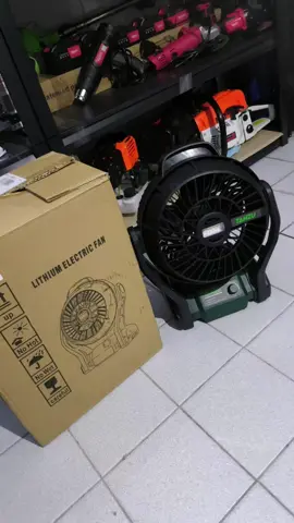 TANZU 12 inci Kipas Bateri kipas camping Cordless Fan Camping Fan 120° Adjustable Fan Portable with LED Light 2guna Mobile USB,,,,, TANZU Kipas 12inch,,,memang Terbaik padu cintik,,,pergi Mancing pun boleh pakai,,nak pergi camping pun boleh pakai,,nak pakai kerja pun boleh,,,mcm-mcm kita boleh pakai Kipas TANZU padu ini,,,memang puas hati beli TANZU Kipas ini,,ada Voucher tekan voucher dapat harga lagi murah puas hati,,,,
