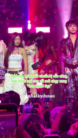 Cất đồ xong xuôi mới qua hun dzợ #nhatkydusao #unfrozen #hansara #UnfrozenHansara #emxinhsayhi #lyhan #TikTokGiaiTri 