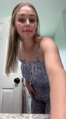 This is your reminder that Walmart absolutely can and will have cute clothes 👏🏻 #romper #walmart #walmartfinds 