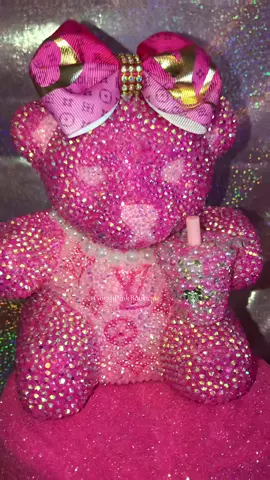 💖✨🐻🎀Am I on your FYP⁉️😂 #got2bpinkboutique #got2bpink #got2bpinkettes #got2bpinkette #got2bpinkboutiquehaul #fyp #pinkbow ##pink#bling #pinkaesthetic #pinktok #lv ##rhinestones#bedazzled #momlife #blingbling #giftforher ##pinkeverything#bear #pinkbear #rosebear #blingbear #mini #starbuckscup #starbucksdrinks #miniature 
