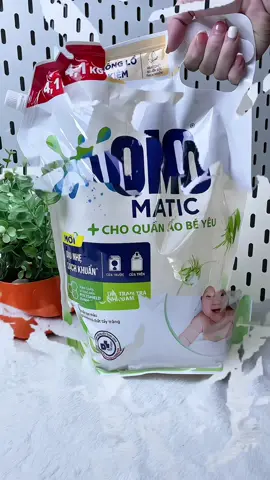 Nước giặt cho em bé đây các mom ơi! Chân ái của gđ tui luôn đó! #mebimreview #reviewbimsua #nuocgiatchobe #omo #nuocgiatembe #nuocgiatomo #nuocgiat 