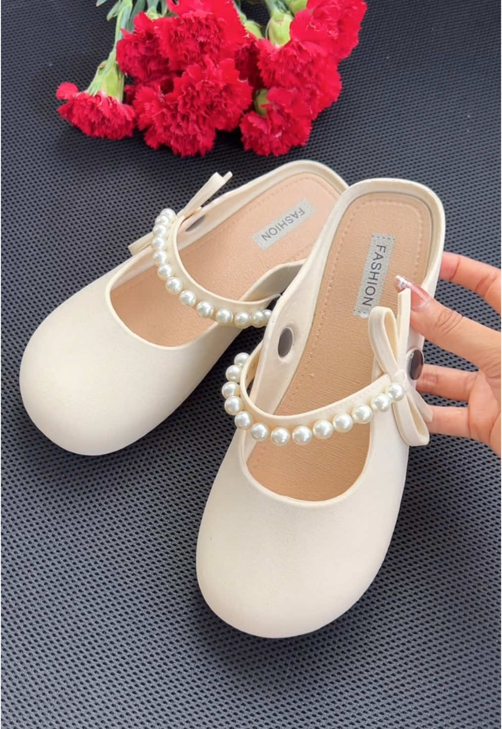 Dép sục đế bệt nữ quai ngọc #thunguyetreview #depxinh #depxinhmoingay #xuhuong 