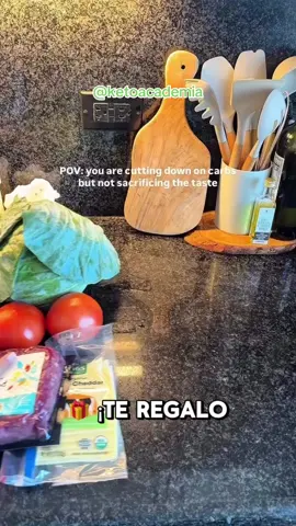 ¿Sin ideas para cenar y quieres bajar de peso? 🍽️ Te regalo 5 recetas fáciles, ricas y económicas que te van a encantar 😍 👉 Si quieres transformar tu alimentación sin complicarte, ya puedes acceder a nuestro recetario con más de 200 recetas + un Reto de 30 Días perfecto para personas ocupadas que quieren verse y sentirse mejor 💪✨ Comenta RECETAS y te envío el acceso directo, o entra al link en mi perfil y empieza hoy mismo tu cambio 🔥 #recetasfit #cenasligeras #recetasketo #retoketo #transformaciónketo #cenassanas #perderpeso   